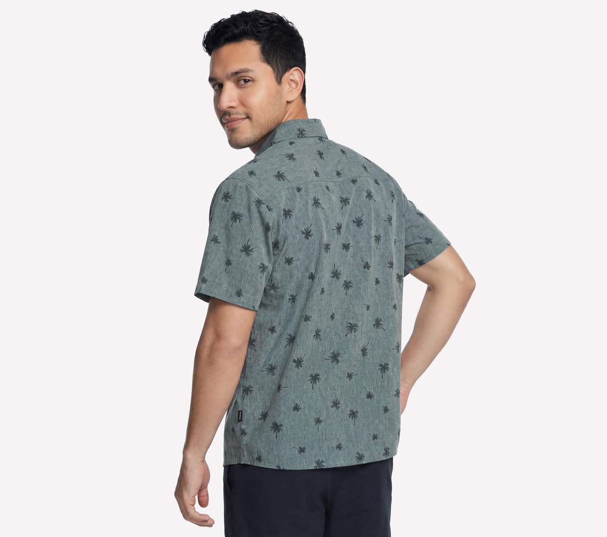 The GO WALK Air Printed Short Sleeve Shirt | Skechers Men