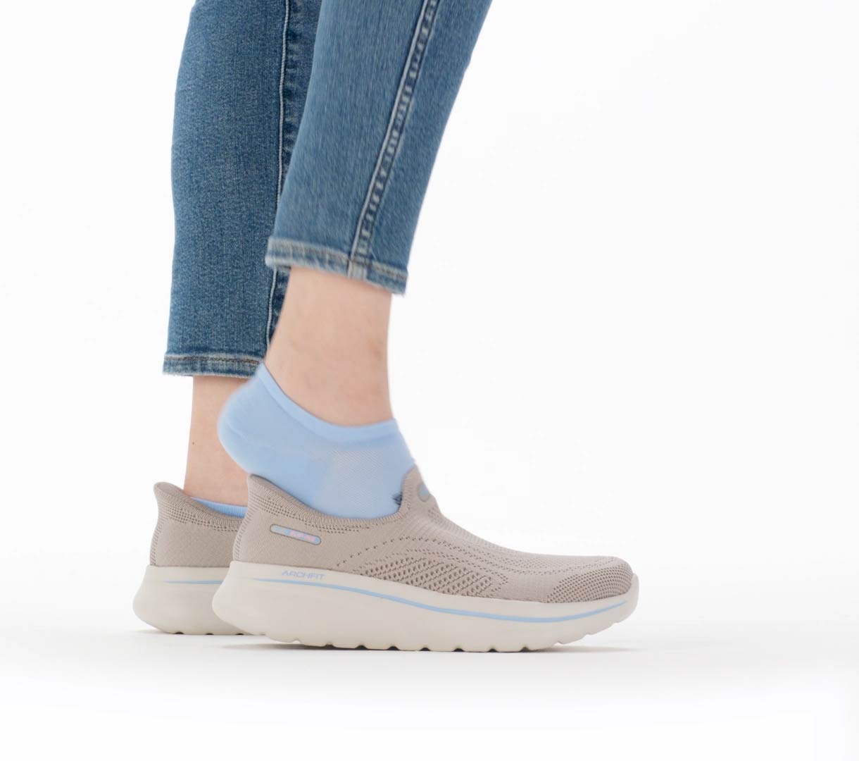 Skechers Slip-ins Relaxed Fit: GO WALK Arch Fit N-Joy - Arianne | Skechers Women