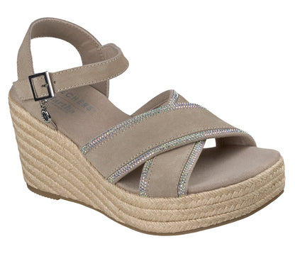 Martha Stewart: Iris - Modest Queen | Skechers Women