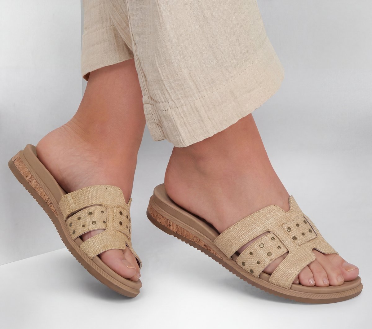 BOBS Desert Kiss Low - Sandy Stroll | Skechers Women