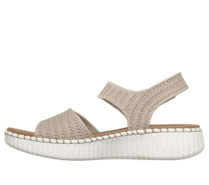 Wilshire Blvd - Summertime Inspo | Skechers Women