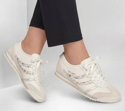 Topnotch - Hint of Floral | Skechers Women