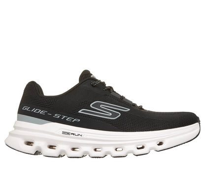 BLACK / WHITE,6.0,Medium