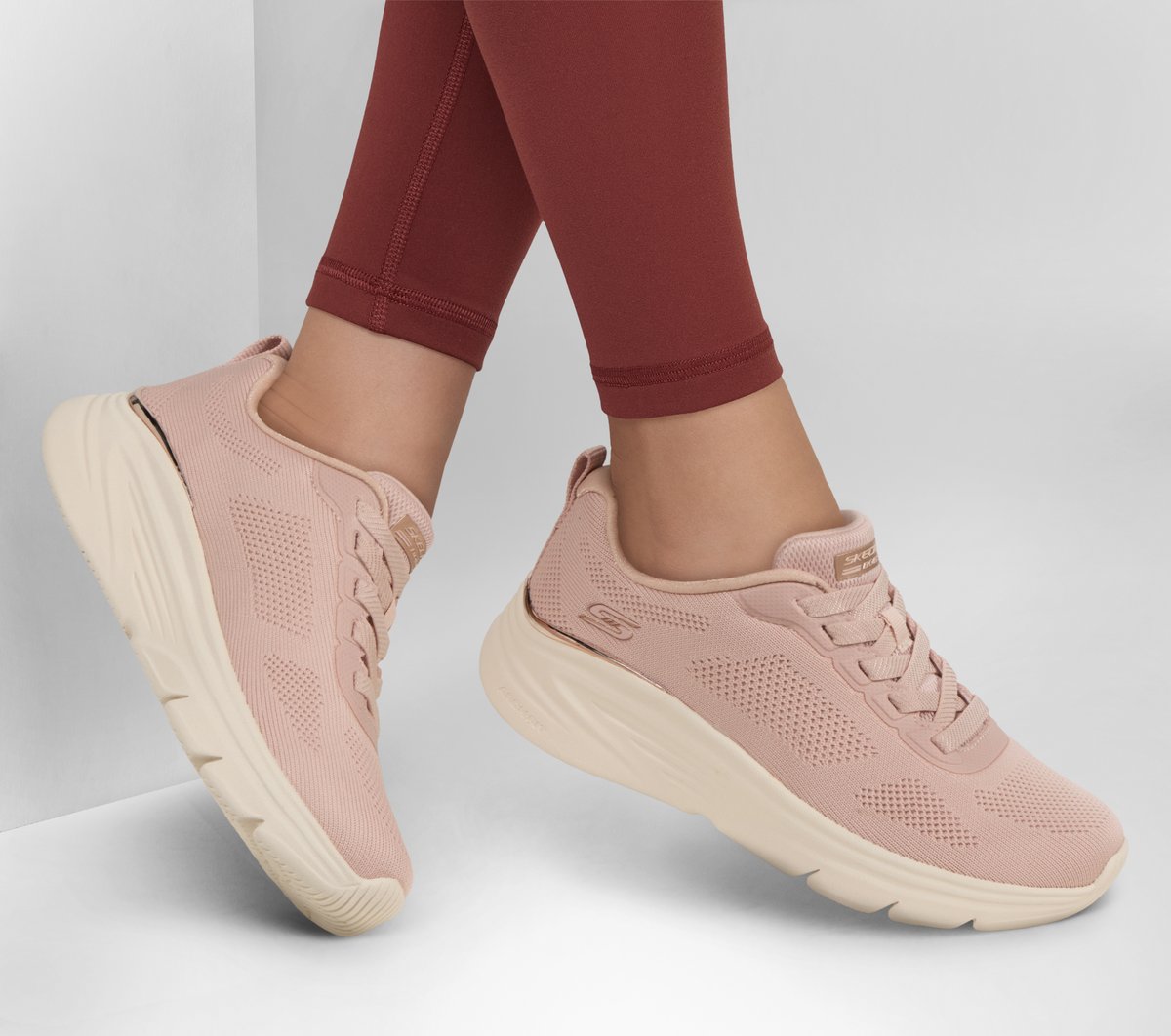 BOBS Sport Arch Fit Elev8 | Skechers Women
