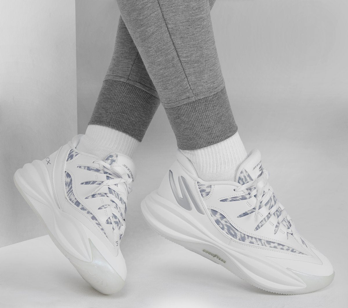 SKX B-LITE | Skechers Women