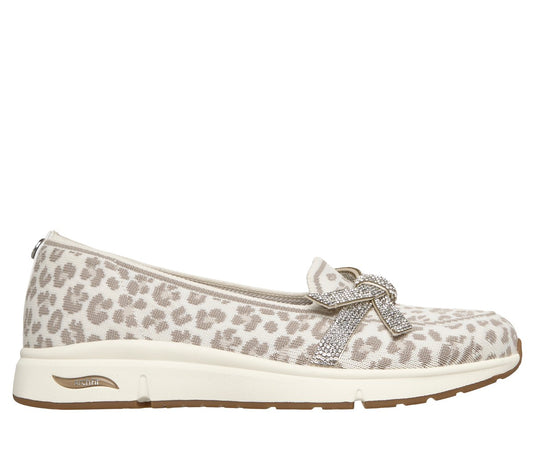 Martha Stewart: Arch Fit Living | Skechers Women