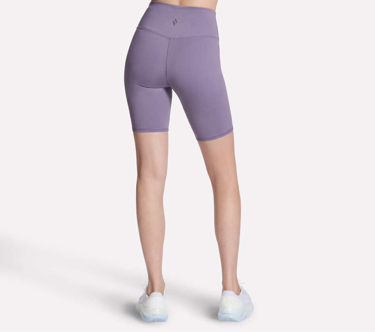 GO FLEX SLIM 8 Inch Short | Skechers Women