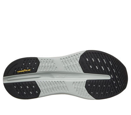 Skechers Slip-ins: Max Cushioning Glide-Step - Advert | Skechers Men